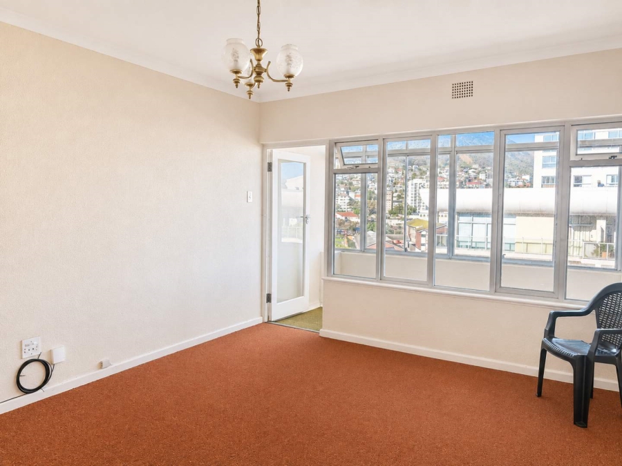 1 Bedroom Property for Sale in Mouille Point Western Cape